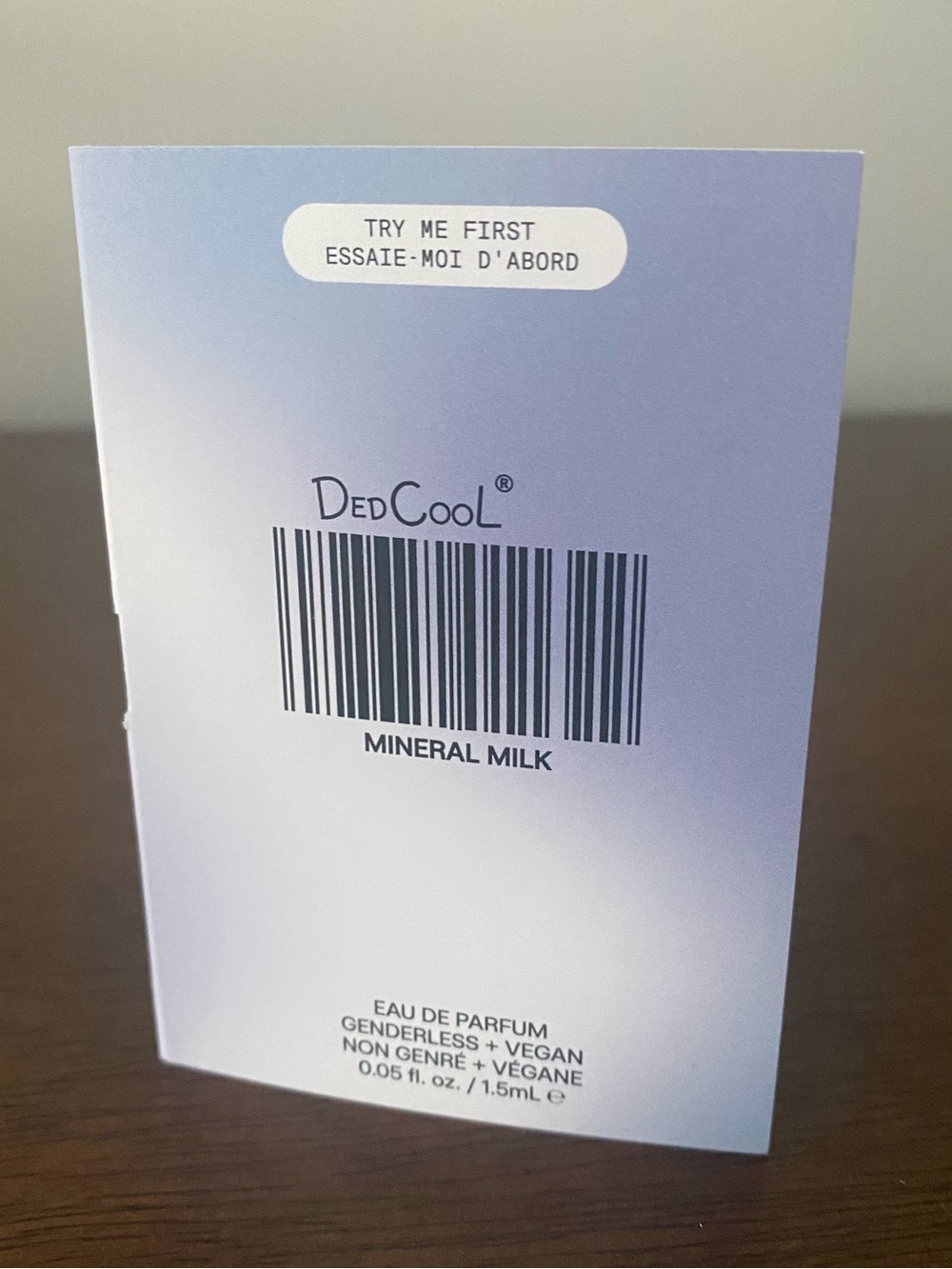 DedCool Mineral Milk Unisex Eau de Parfum Sample